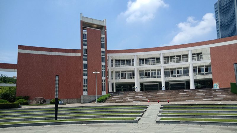 深圳连接器生产公司：揭秘连接器生产的背后